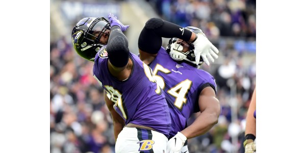 Les Ravens de Baltimore ont battu à nouveau Los Angles pour sept victoires consécutives Les Ravens de Baltimore ont battu à nouveau Los Angles pour sept victoires consécutives